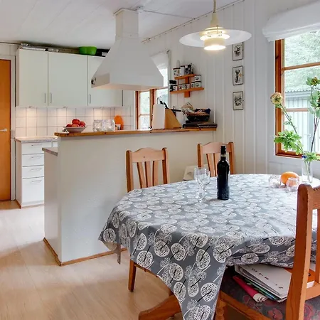 Milrid - 800m From The Sea By Interhome